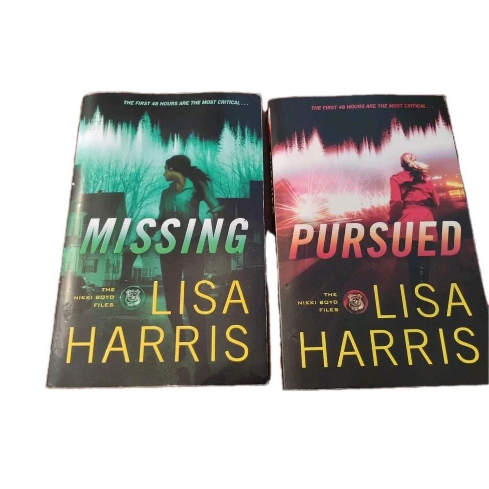 Missing/Pursued 2 (The Nikki‎ Boyd Files) Pair- Paperback Harris, Lisa - GOOD